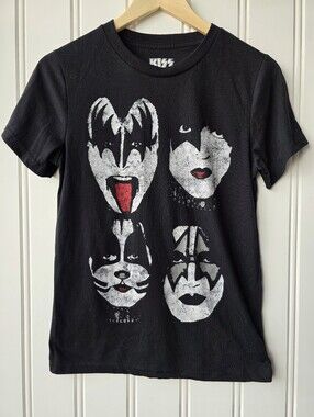 KISS Band Graphic Short Sleeve Black T Shirt Gene Simmons Womens Small